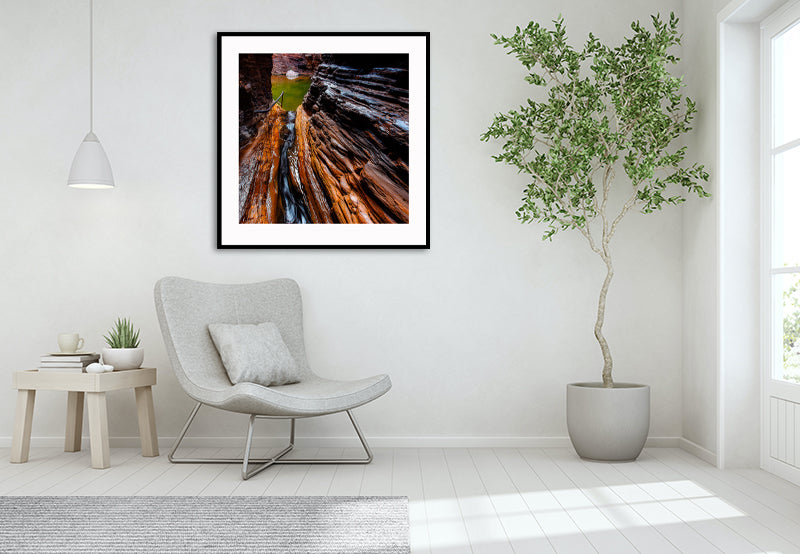 print of hand rail pool karijini