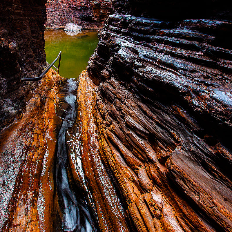 print of handrail pool karijini